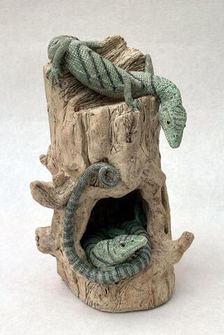 212 - Green Tree Monitors