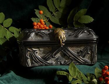 Vintage box with foliage 